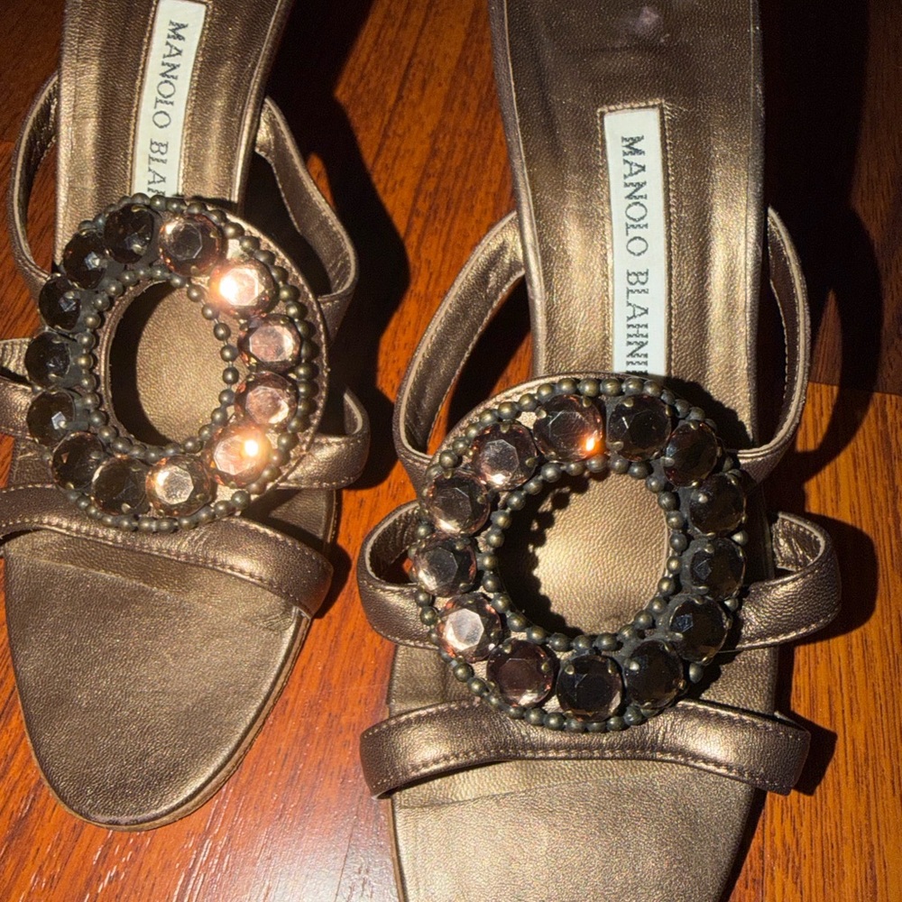 Manolo Blahnik Sandals Size 37